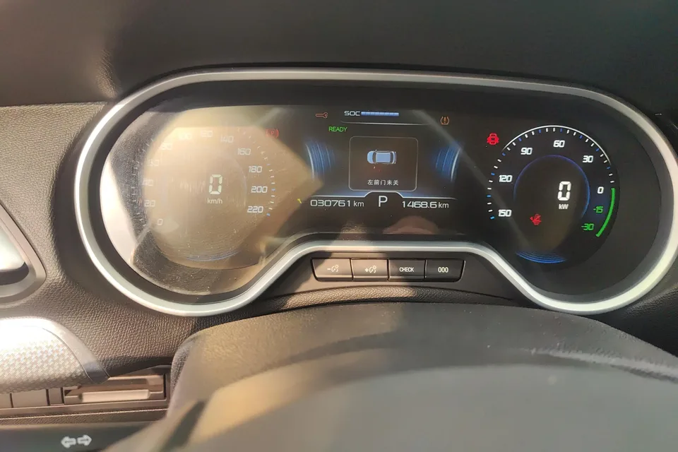 Dongfeng Fukang ES600 T3 customized version 2022 — миниатюра 4