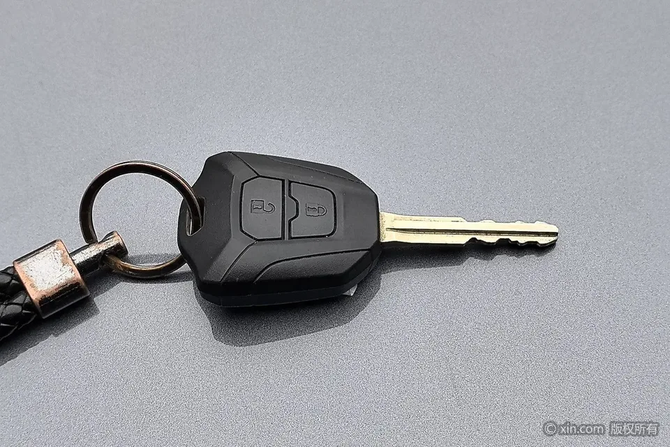 Isuzu D-Max D-MAX 2021 1.9T manual 4WD diesel Global Dynamic RZ4E 2023 — thumbnail 2