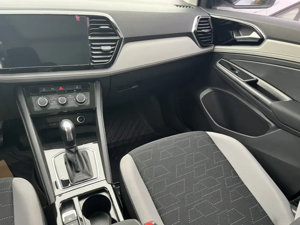 Jetta VS7 VS7 2023 280TSI automatic aggressive version 2024 — thumbnail 3