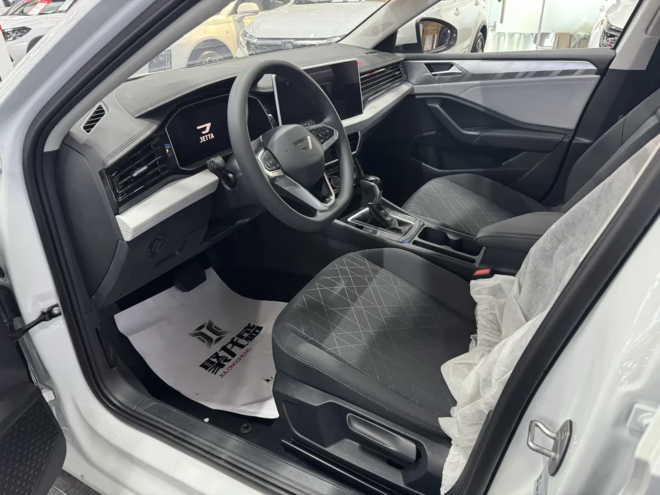 Jetta VA7 1.4T Persuasion Edition 2026 — миниатюра 3