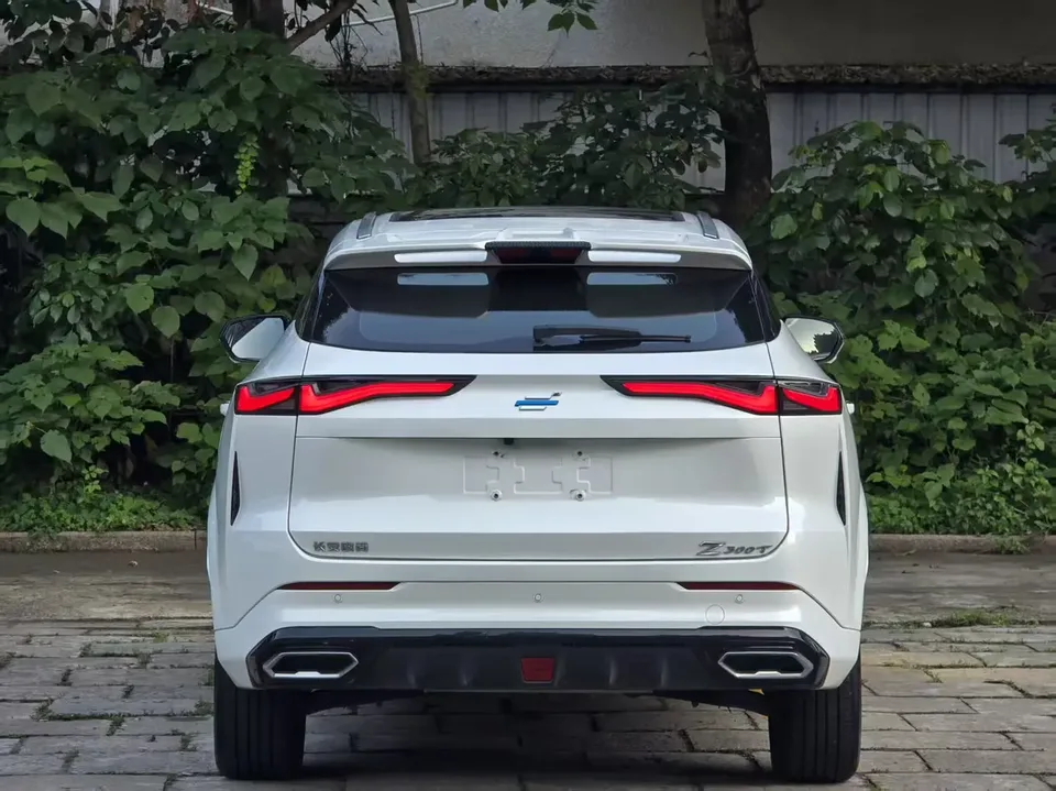 Oshan Changan Auchan Z6 Changan Auchan Z6 2023 Blue Whale 1.5T DCT Smart Edition 2023 — thumbnail 4
