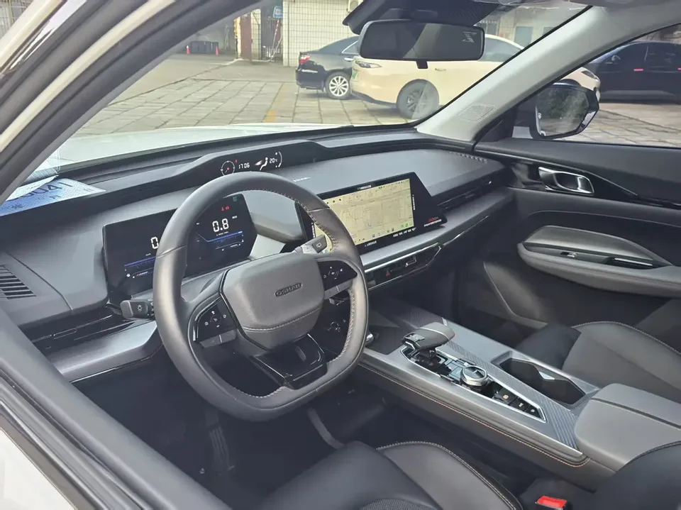 Oshan Changan Auchan Z6 Changan Auchan Z6 2023 Blue Whale 1.5T DCT Smart Edition 2023 — thumbnail 5