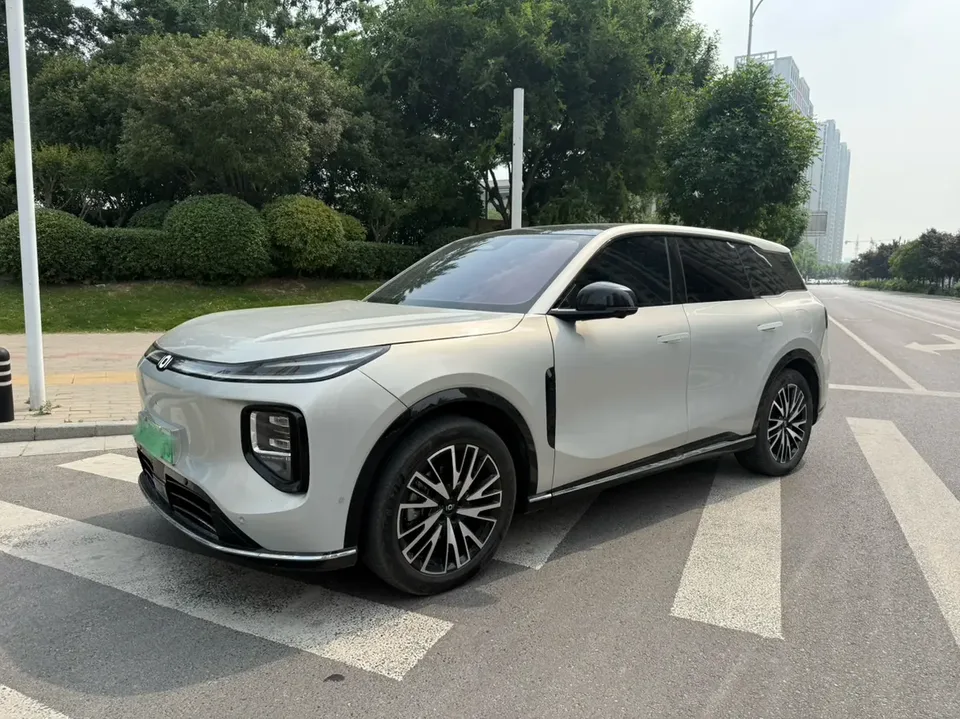 Changan Qiyuan Q07 2025