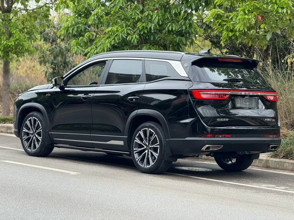 Jetour X90 Pro 2.0TD DCT Premium Edition 2024 — миниатюра 2