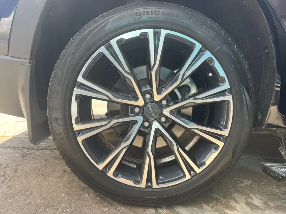 Jetour X90 Pro 2.0TD DCT Premium Edition 2024 — миниатюра 3