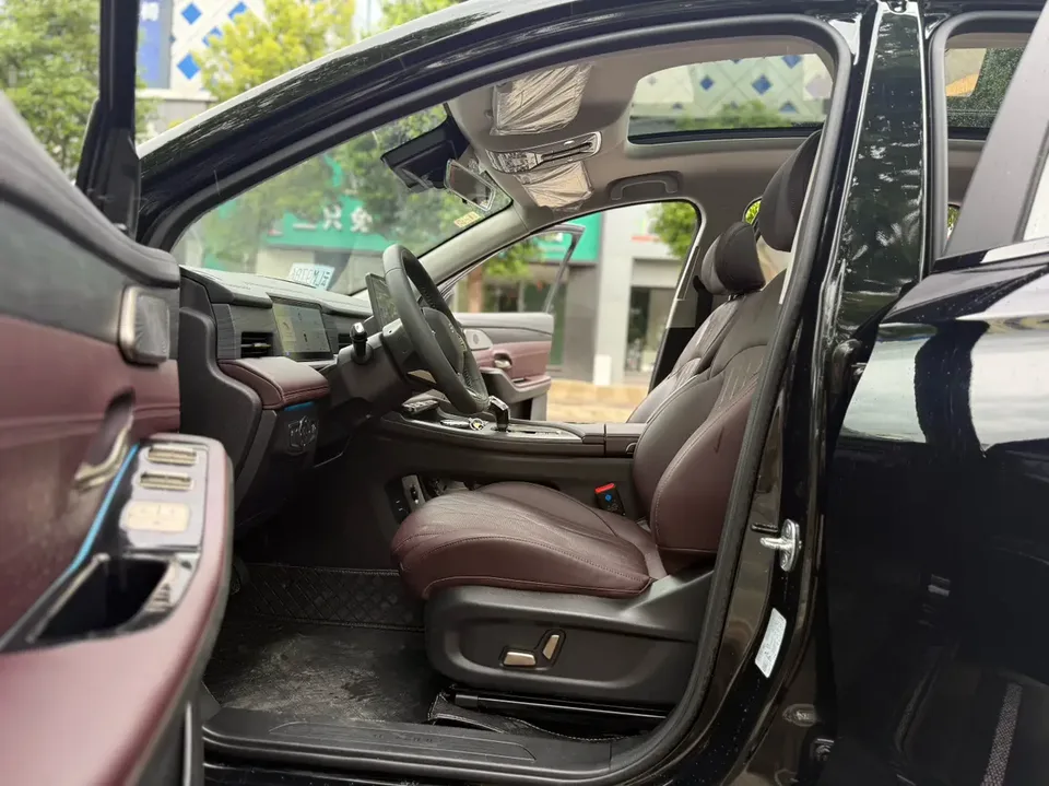 Jetour X90 Pro 2.0TD DCT Premium Edition 2024 — миниатюра 5