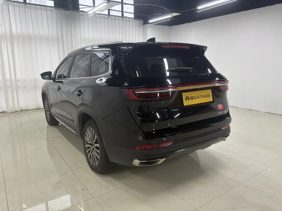 Jetour Jietu X90 PLUS Jietu X90 PLUS 2024 1.6TD DCT villa 2024 — миниатюра 2