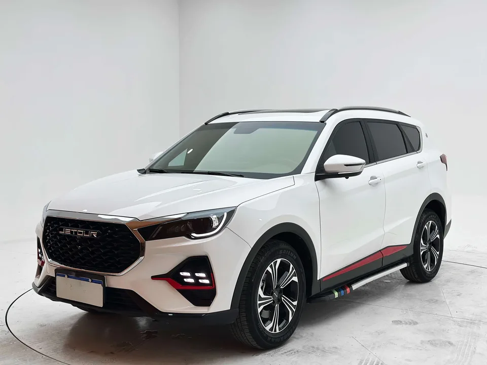 Jetour Jietu X70 1.5T DCT Beyond PRO 5 Seaters 2023 — фото 1, купить с доставкой в Москву