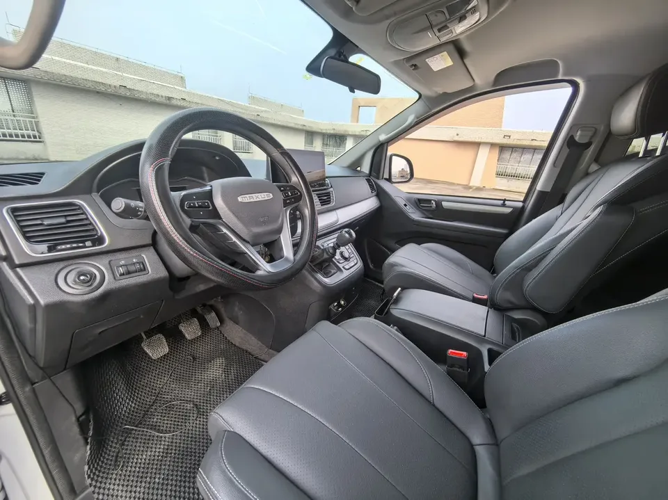 Datong Maxus G20 facelift ES 2.0T diesel manual value version 2023 — миниатюра 4