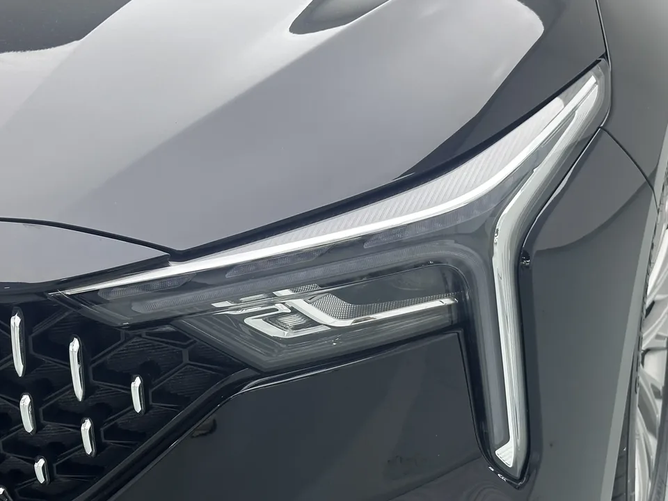 FAW Bestune B70 Bestune B70 2025 Dragon Glory Edition 1.5T Quality Edition 2025 — миниатюра 3