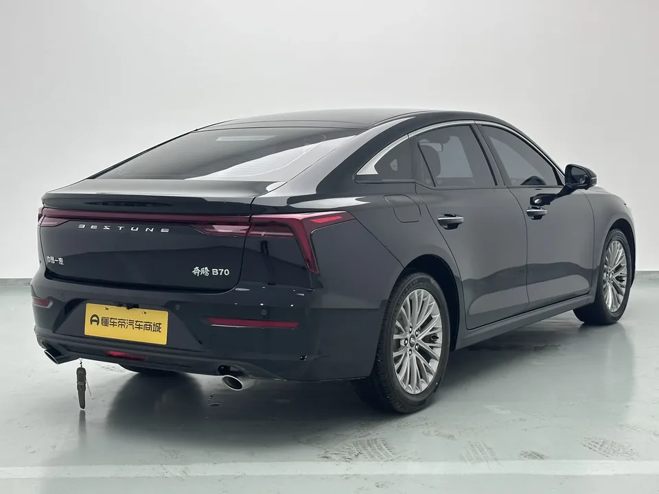 FAW Bestune B70 Bestune B70 2025 Dragon Glory Edition 1.5T Quality Edition 2025 — миниатюра 5