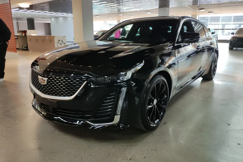 Cadillac CT5 2023