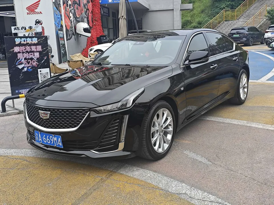 Cadillac CT5 2023