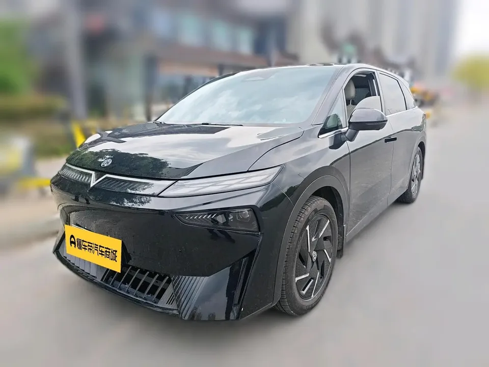 Kai Chen Venucia VX6 2024
