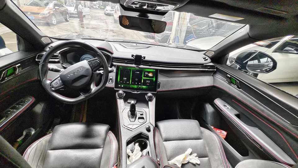 Lynk & Co 05 Lynk & Co 05 2022 2.0TD four-wheel drive Halo 2022 — миниатюра 3