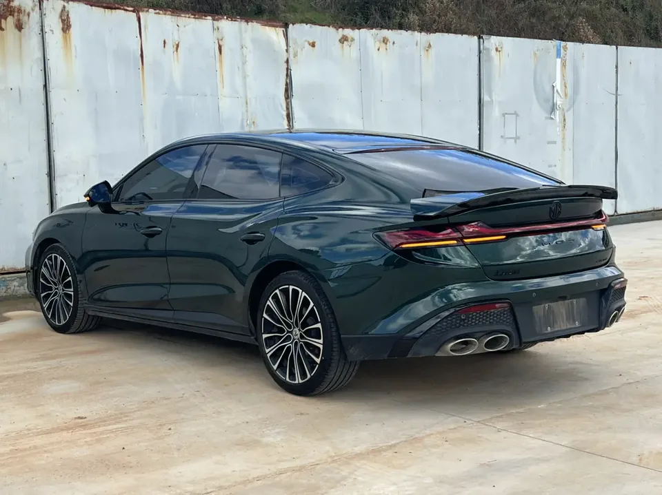 MG 7 MG7 2023 2.0T Automatic Beauty Hunter Luxury Edition 2024 — thumbnail 2
