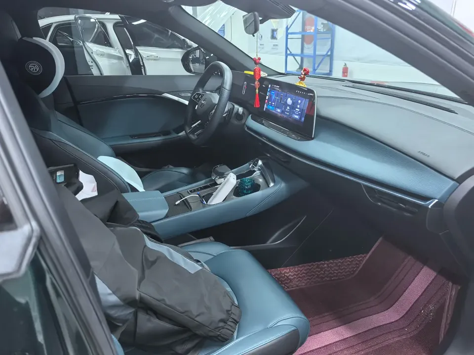 MG 7 MG7 2023 1.5T DCT Deluxe Edition 2024 — миниатюра 5