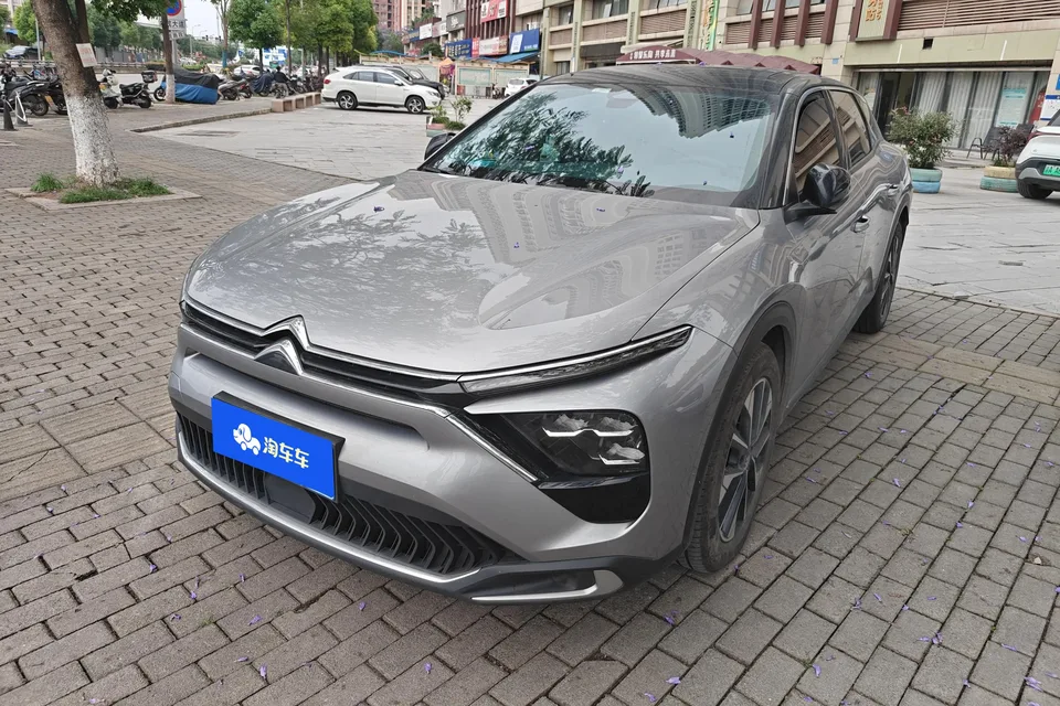 Citroen Versailles C5 X 2024