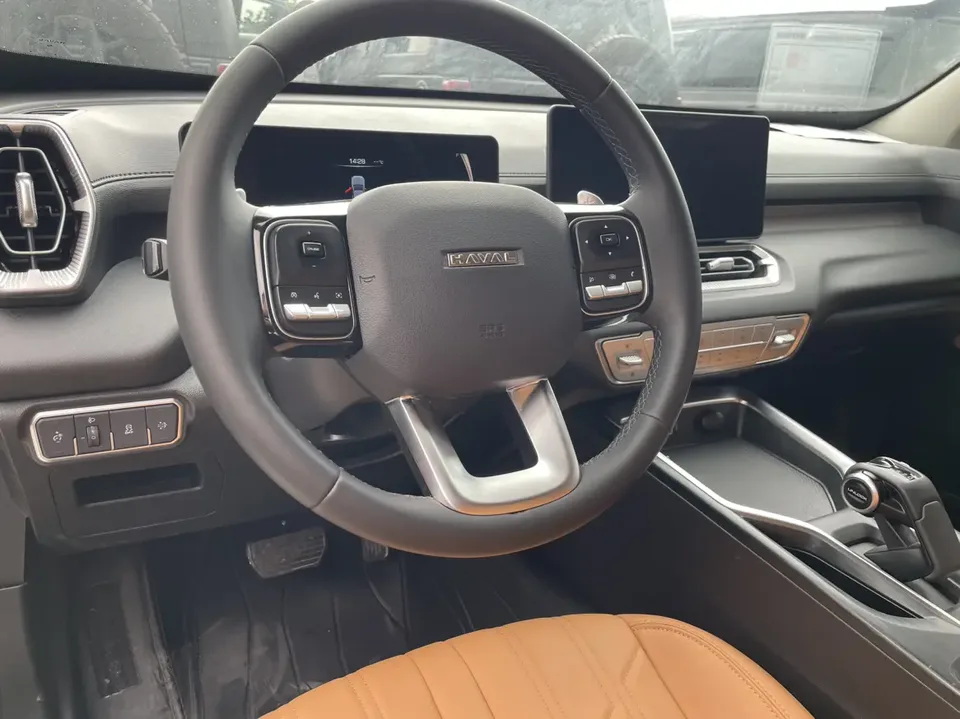 Haval H5 2.0T diesel pioneer automatic four-wheel drive 2023 — миниатюра 3