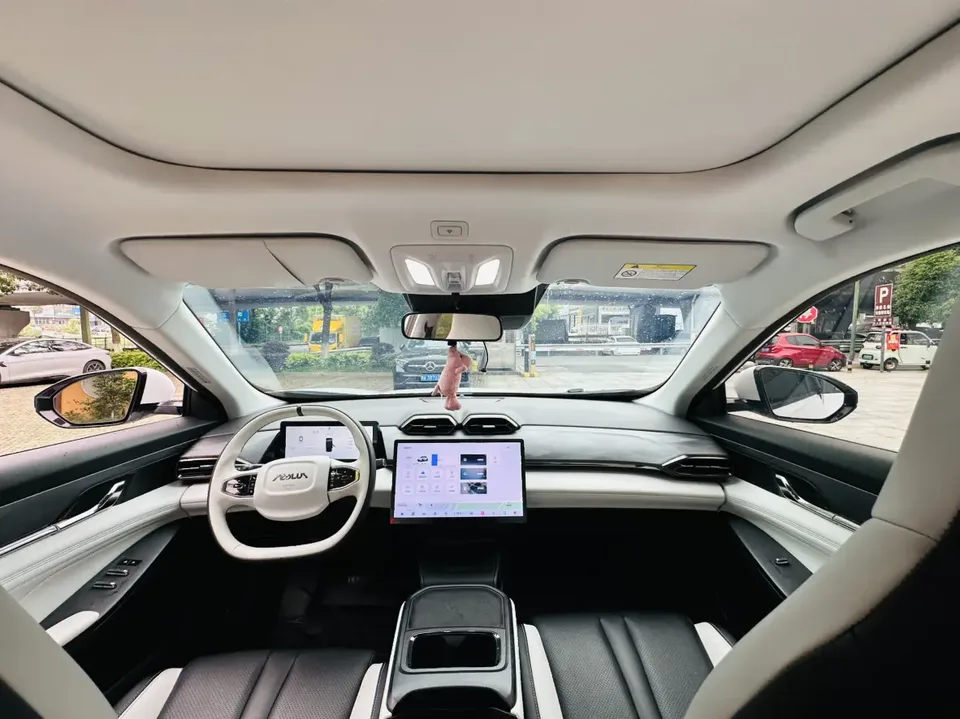 Dongfeng Fengshen L7 PHEV 110 Pro 2024 — миниатюра 5