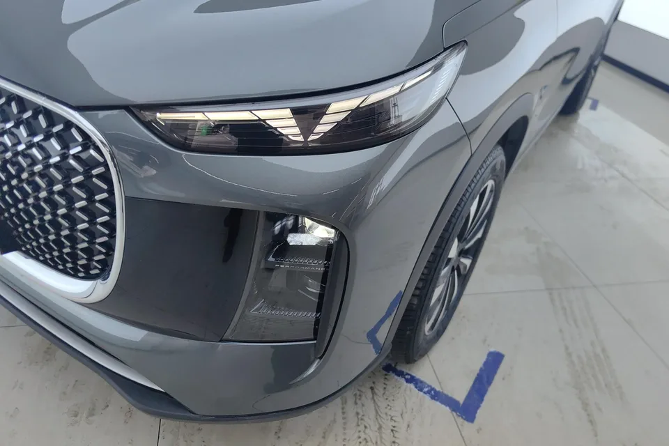 Chery Tiggo 8 PLUS Tiggo 8 PLUS 2025 Kunpeng 290TGDI DCT Premium 5-seater 2025 — миниатюра 2