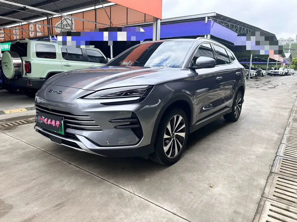 BYD Song PLUS DM DM-i Honor Edition 71KM Luxury 2024 — фото 1, купить с доставкой в Москву