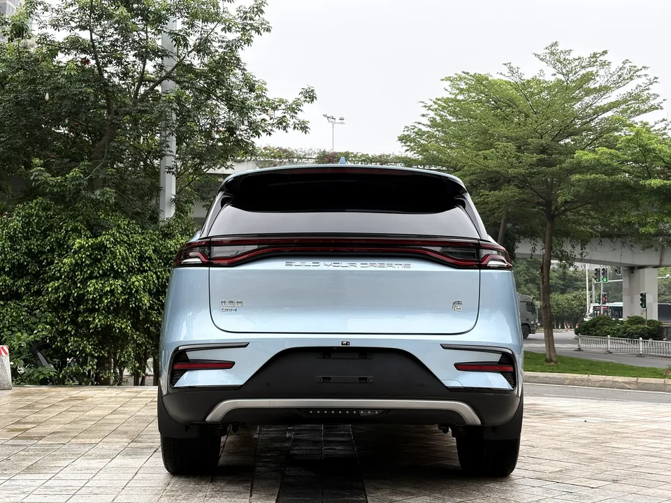 BYD Tang DM DM-i Champion Edition 112KM Prestige Edition 2023 — миниатюра 4