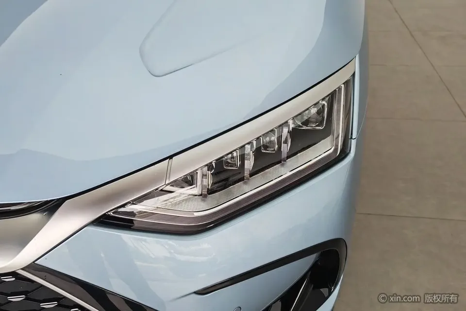 BYD Han DM DM-i Champion Edition 121KM Prestige Edition 2023 — миниатюра 2