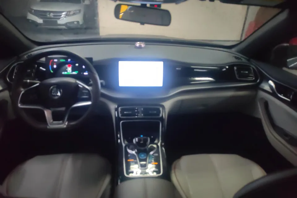 BYD Qin PLUS EV Champion Edition 420KM Beyond Edition 2023 — миниатюра 4