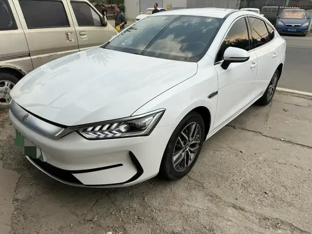 BYD Qin PLUS EV 2024