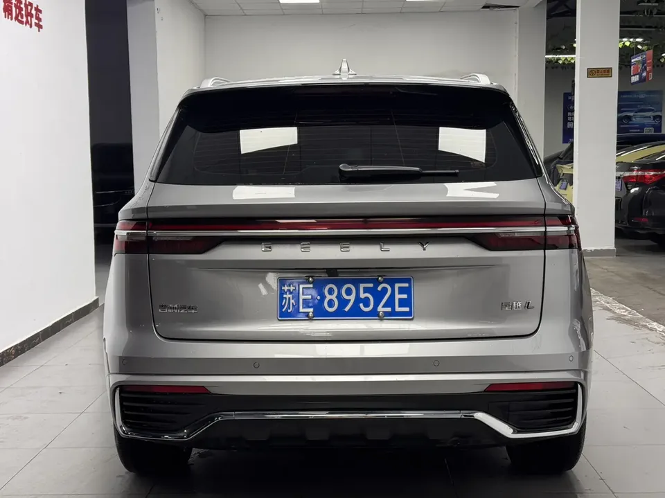 Geely Monjaro 2.0TD DCT EVO two-wheel drive 2025 — миниатюра 2