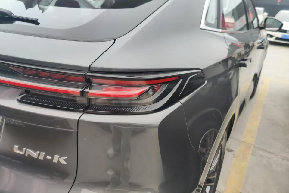 Changan UNI-K Changan UNI-K 2024 2.0T Yueshang model 2024 — миниатюра 2