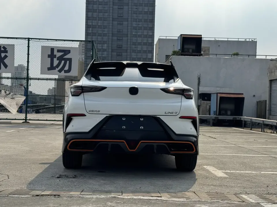 Changan UNI-T Changan UNI-T 2022 1.5T Sports Edition Premium Edition 2023 — миниатюра 2