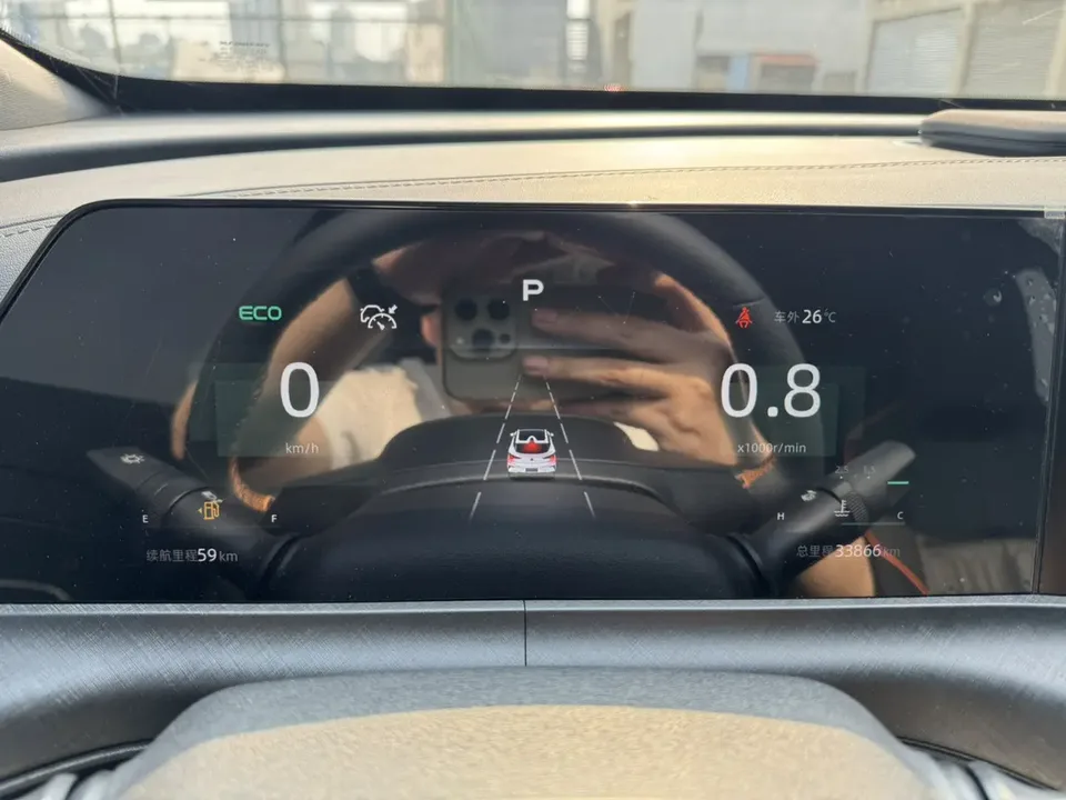 Changan UNI-T Changan UNI-T 2022 1.5T Sports Edition Premium Edition 2023 — миниатюра 3