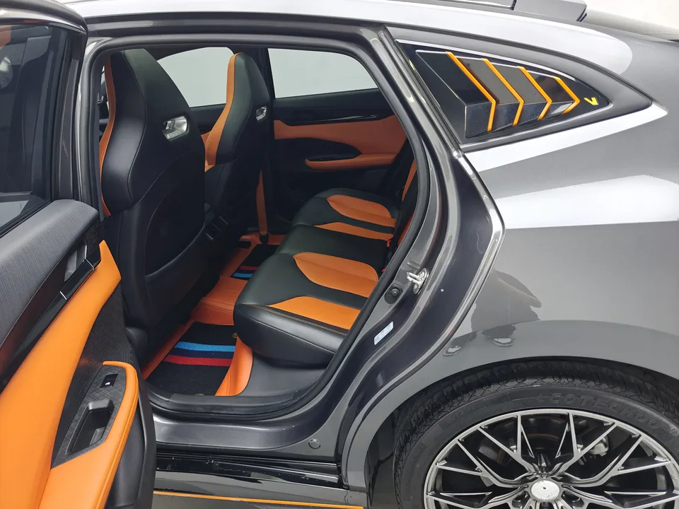 Changan UNI-V 1.5T Sports Edition 2023 — миниатюра 4