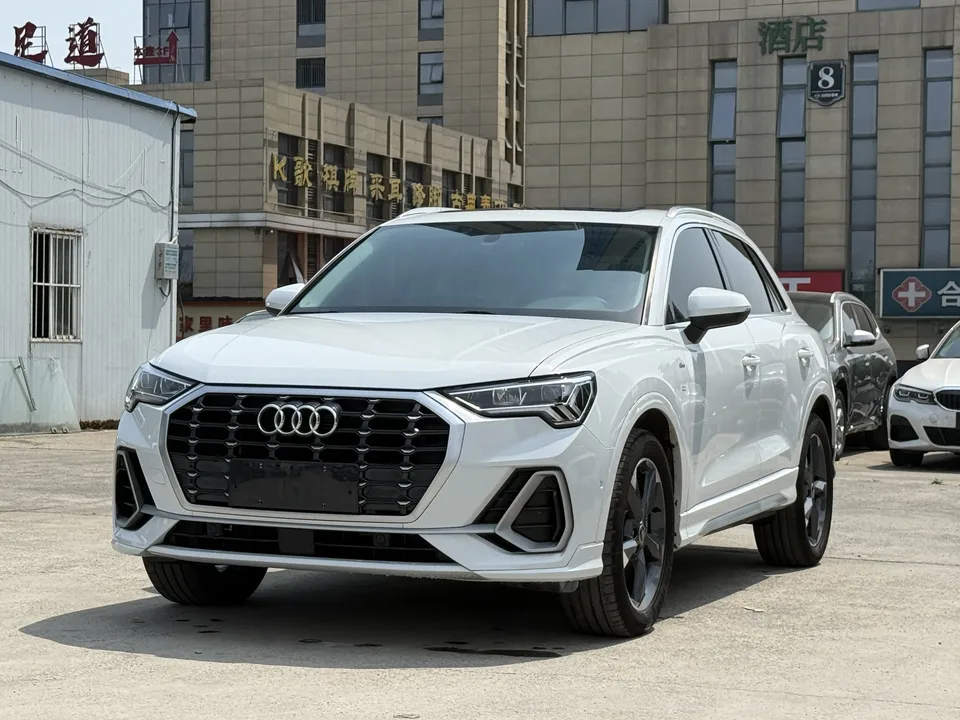 Audi Q3 2022