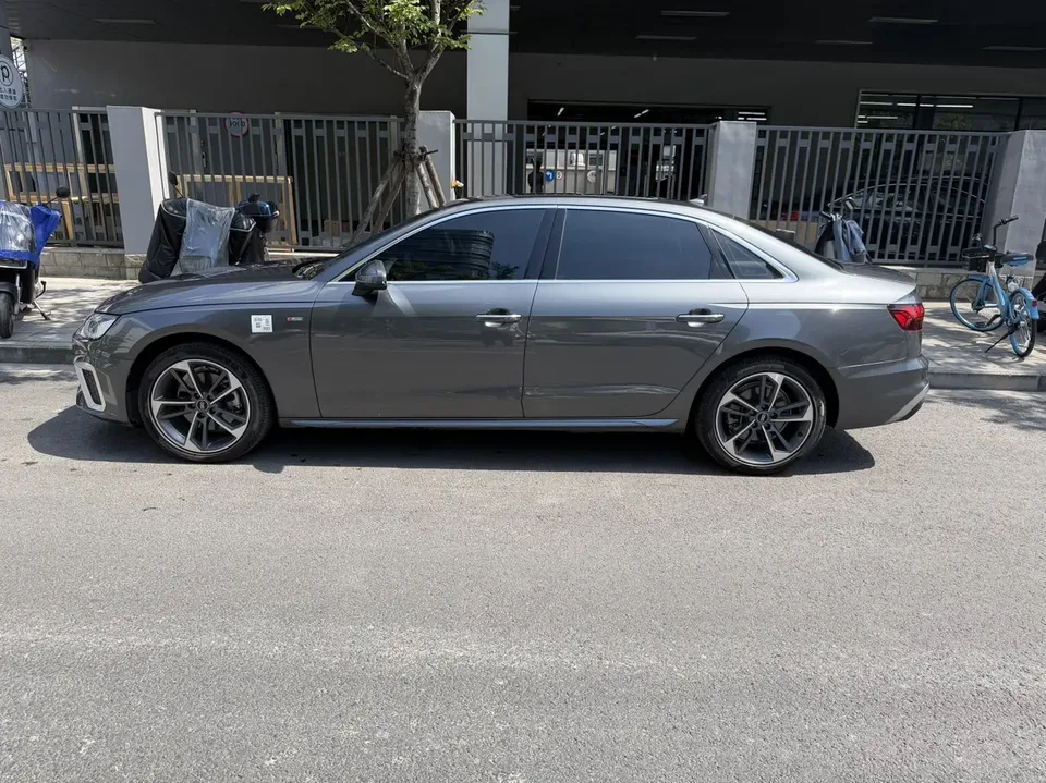 Audi a4 l Audi A4L 2022 40 TFSI Fashion Dynamic Edition 2023 — миниатюра 4
