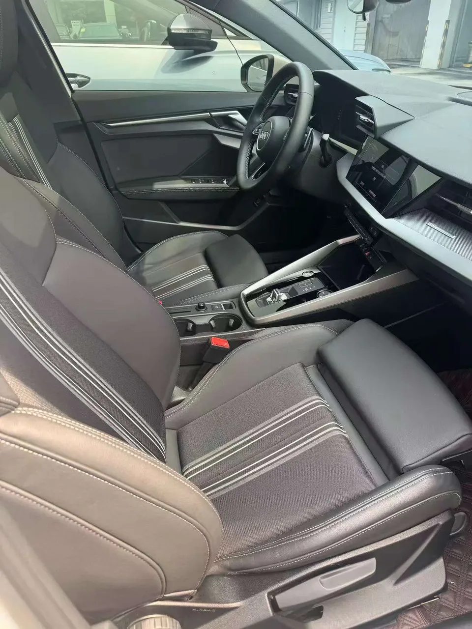 Audi A3 A3L Limousine 35 TFSI Fashionable and Elegant 2023 — миниатюра 5