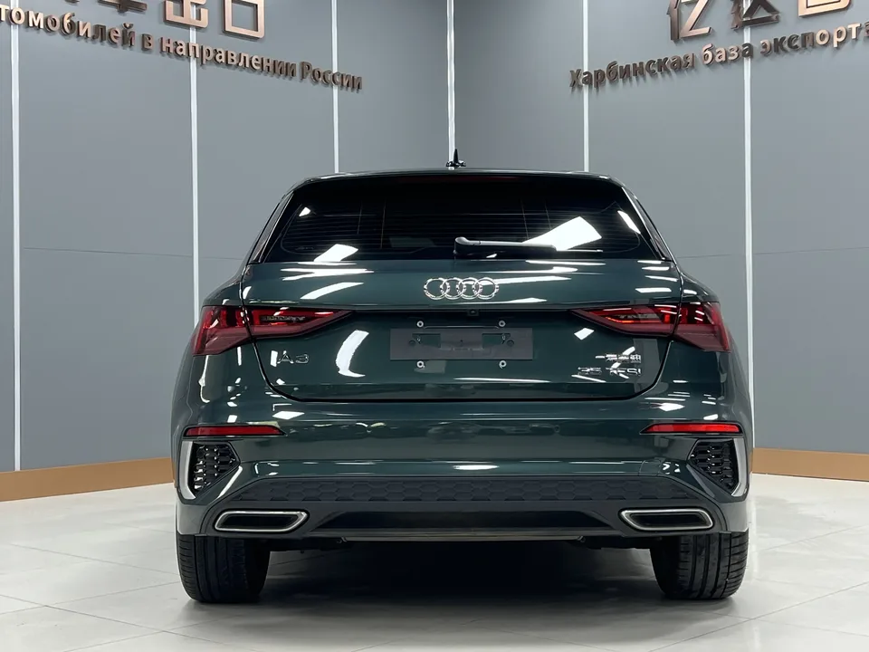Audi A3 Audi A3 2021 Sportback 35 TFSI Stylish and sporty 2022 — thumbnail 2