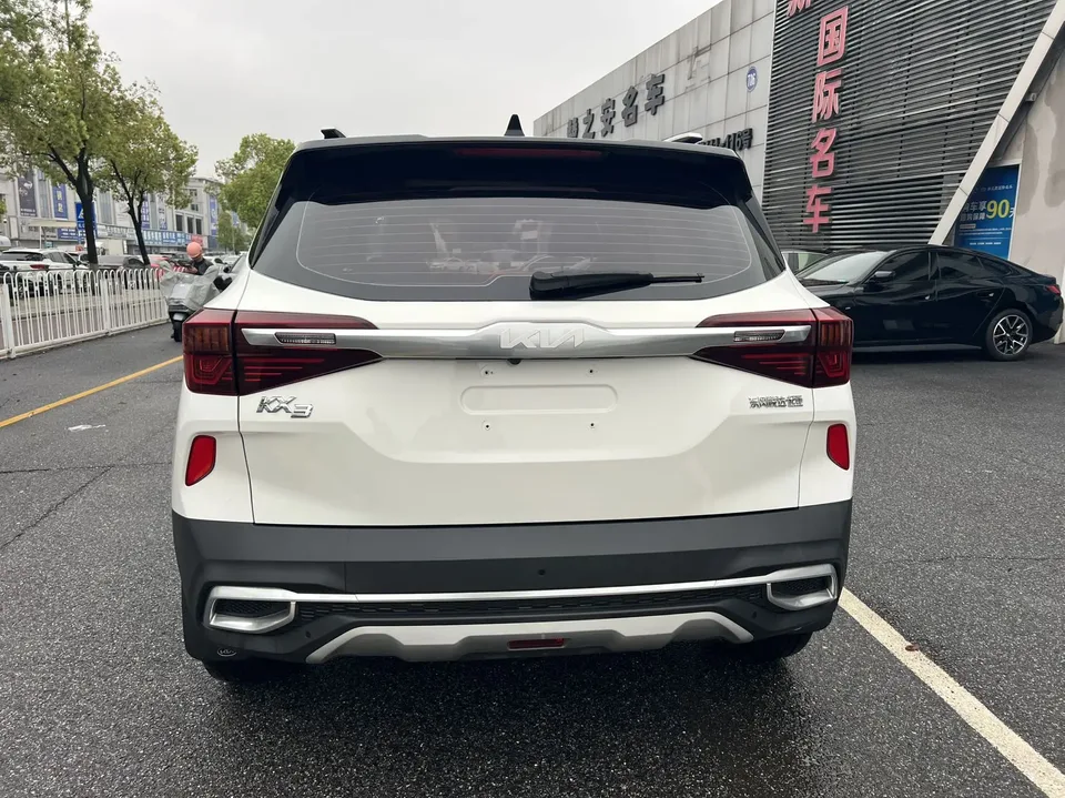Kia Run proudly Run proudly 2021 AOPAO 1.5L CVT New Edition 2022 — thumbnail 2