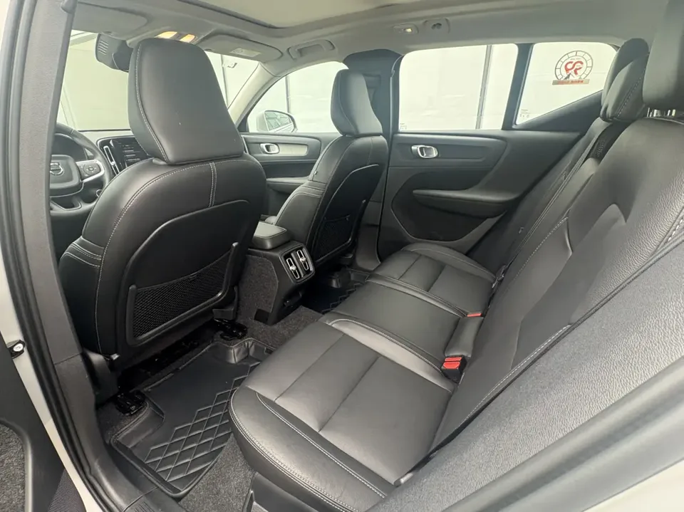 Volvo XC40 Volvo XC40 2025 B4 4WD Zhiyuan Luxury Edition 2024 — миниатюра 3