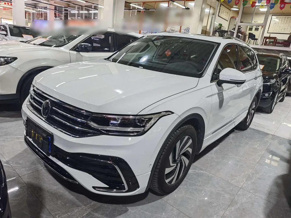 Volkswagen Tiguan L 2024