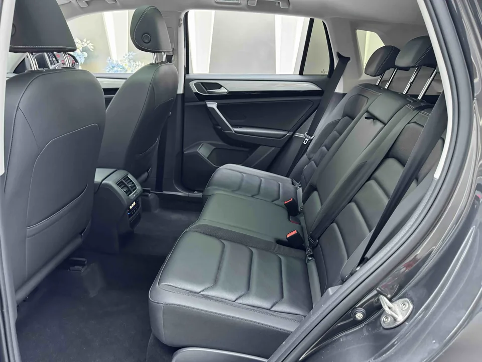 Volkswagen Tayron 330TSI 2WD 3rd Anniversary Limited Edition 2022 — миниатюра 5