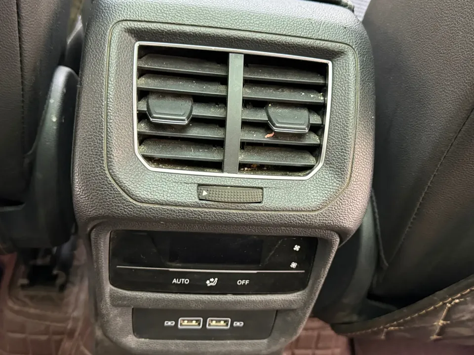 Volkswagen Tayron Tayron 2022 Tanyue 2022 280TSI 2WD Luxury Smart Edition 2022 — миниатюра 5
