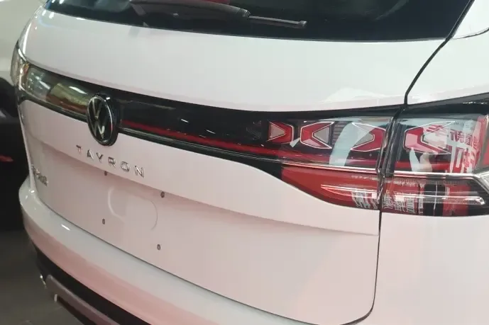 Volkswagen Tayron Public Edition 300TSI 2WD 2026 — миниатюра 3