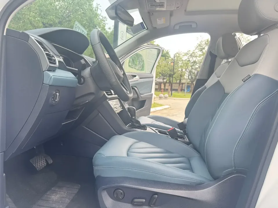 Volkswagen Tharu 300TSI 2WD Moon Edition 2024 — миниатюра 4
