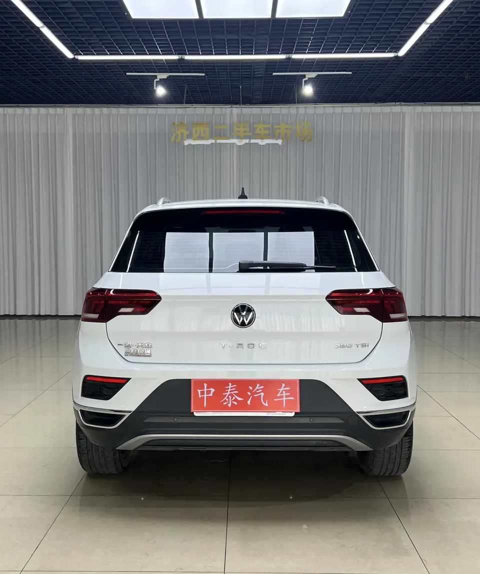 Volkswagen T-Roc Tangeu 280TSI DSG 2WD Comfort Edition National V 2022 — миниатюра 2