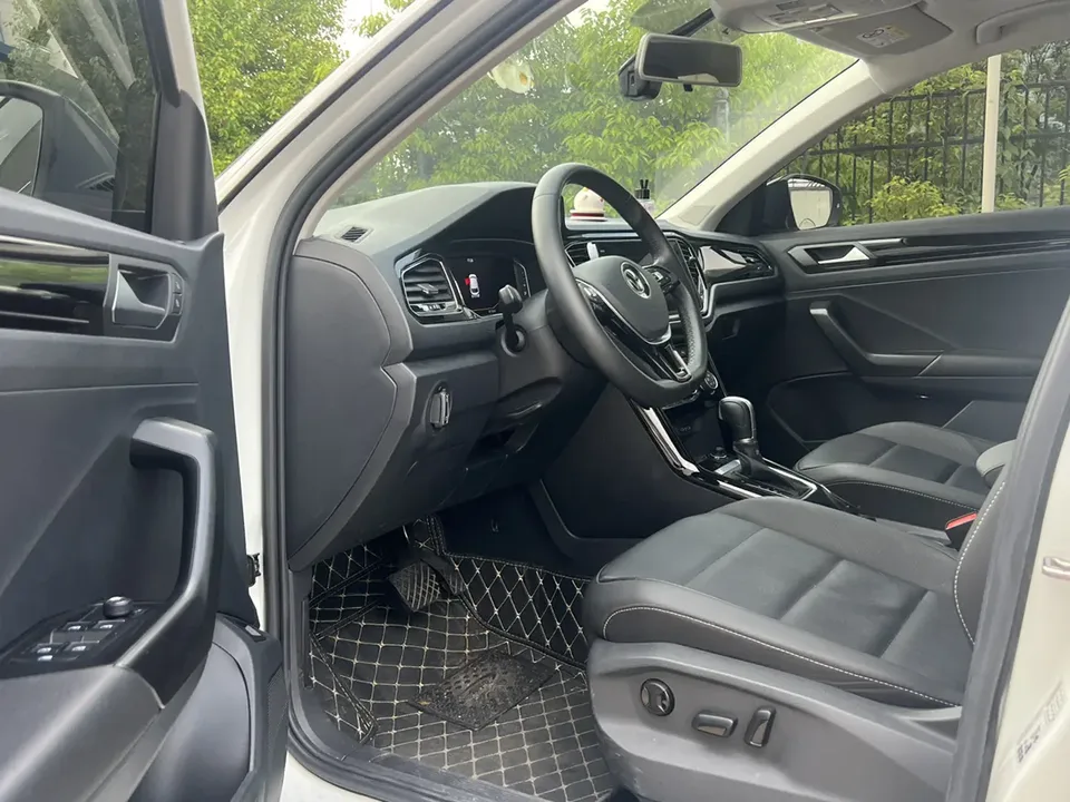 Volkswagen T-Roc Tanyue 280TSI DSG 2WD Elite PLUS 2022 — миниатюра 3