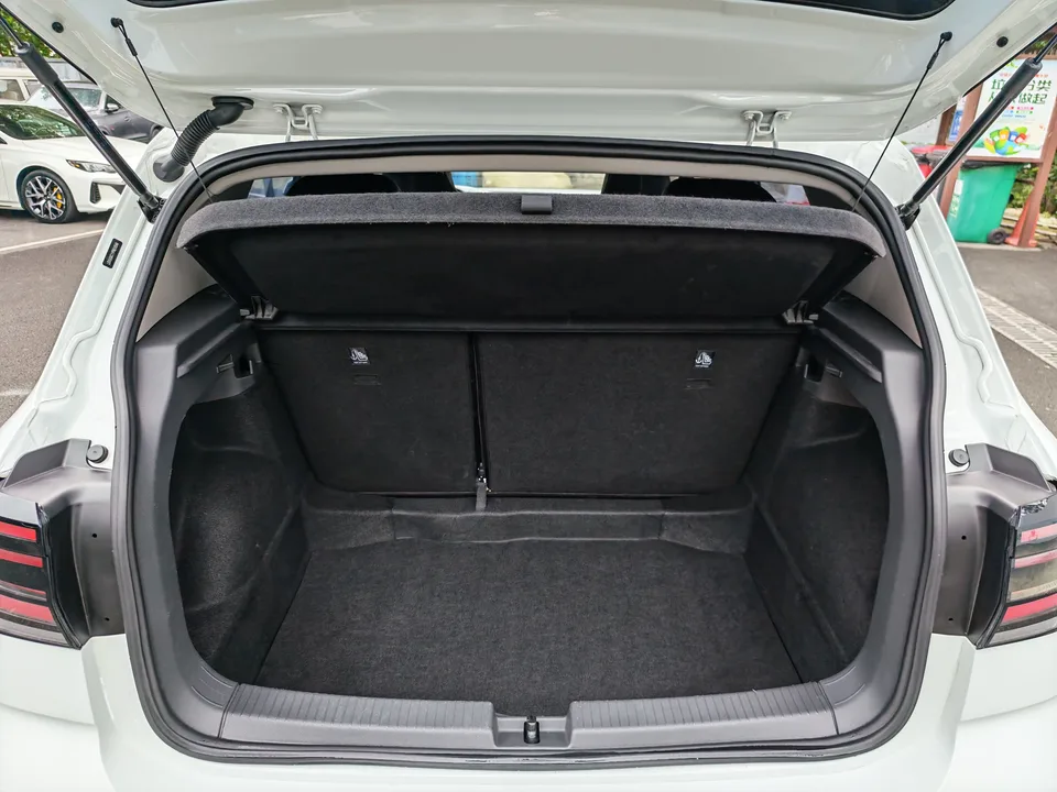 Volkswagen Tu Kai Tukai 2023 280TSI DSG Comfort Edition 2023 — миниатюра 4