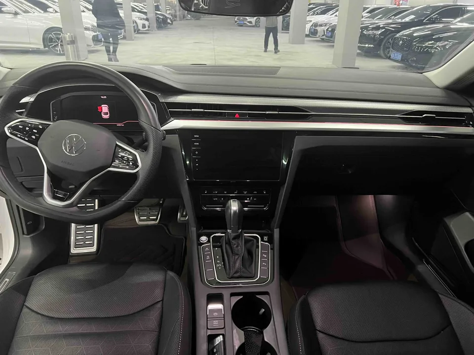 Volkswagen Arteon Volkswagen CC 2023 380TSI Eye-catching Edition 2023 — миниатюра 5